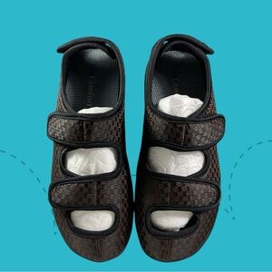 Elderly Adjustable Stable Edema/Swollen Feet Walking Shoes Unisex